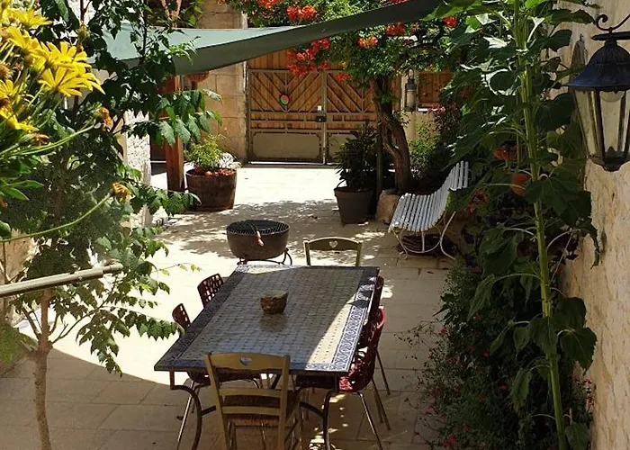 Sources En Perigord Feriehus *